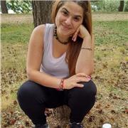 Holaaaa, soy profesora de español para extranjeros. Mis clases son amenas y soy cercana. Espero conocerte pronto!
